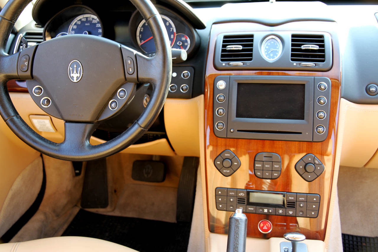 Maserati Quattroporte