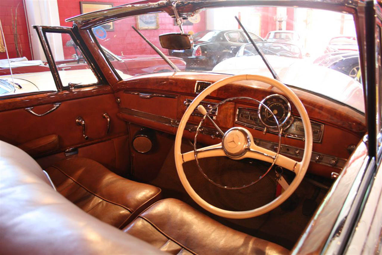 Mercedes Benz 300 Adenauer